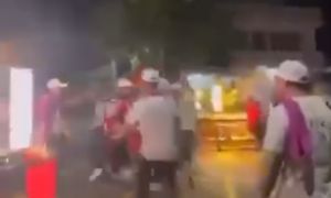 屏東廟會繞境轎班2度碰撞！高雄轎班團持彈簧刀傷人