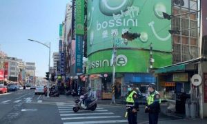 屏東縣警方啟動專案執法！10/13起全縣重點取締闖紅燈