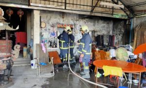 快訊》屏東鹽埔住宅神壇起火！疑房間竄出濃煙 所幸無人傷亡