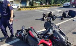 屏東和生路死亡車禍 女大生與騎電動車老翁擦撞雙亡