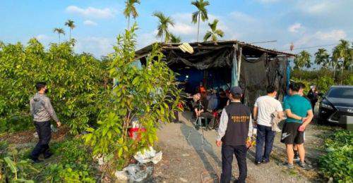 屏東警方破獲鹽埔果園天九牌賭場 查獲26人、查扣71萬賭資