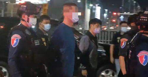 影音》男子進高雄火鍋店內開槍 疑投資糾紛「嫌犯凌晨落網」