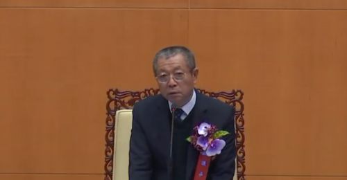 短訊》屏東議長周典論遭搜索　檢調約談訊問中